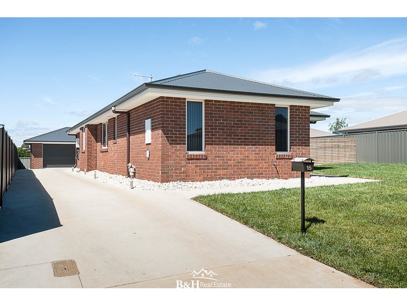 15 Paramount Court, Shorewell Park TAS 7320