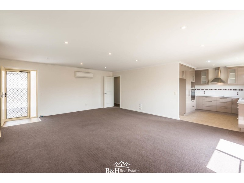 3/54 Leven Street, Ulverstone TAS 7315