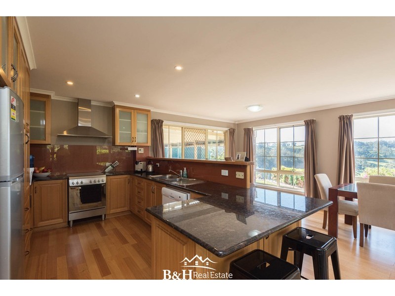 70 Lakeside Drive, Acacia Hills TAS 7306