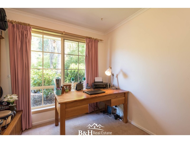 70 Lakeside Drive, Acacia Hills TAS 7306