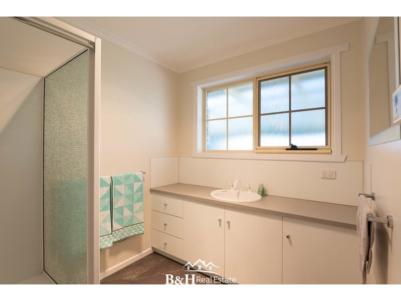 70 Lakeside Drive, Acacia Hills TAS 7306