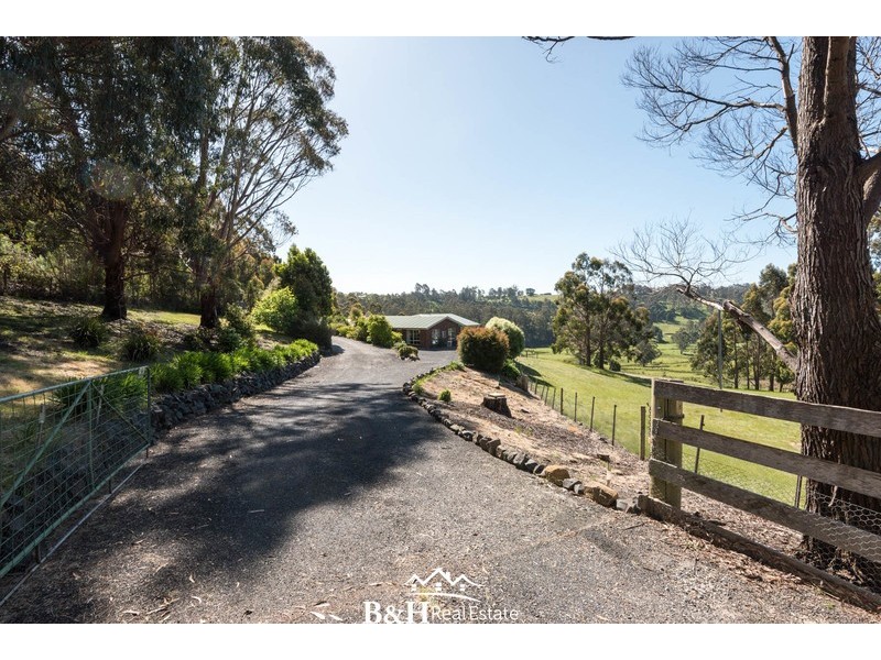 70 Lakeside Drive, Acacia Hills TAS 7306