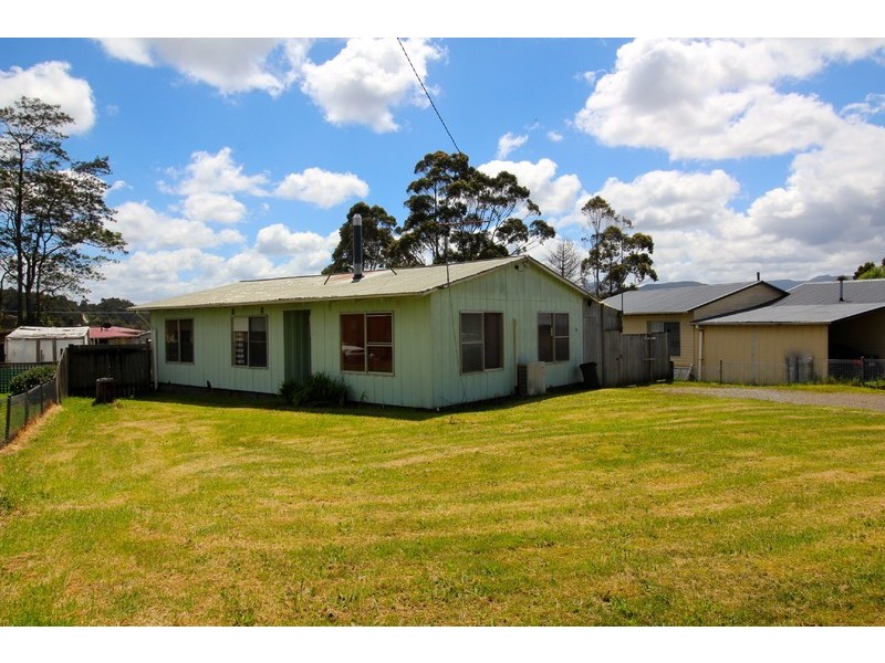 38 Leventhorpe Street, Zeehan TAS 7469