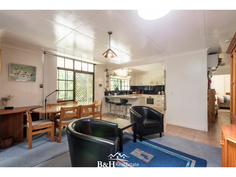 294 South Road, West Ulverstone TAS 7315