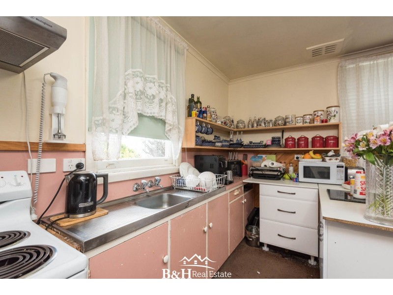 14 Gaffney Street, Ulverstone TAS 7315