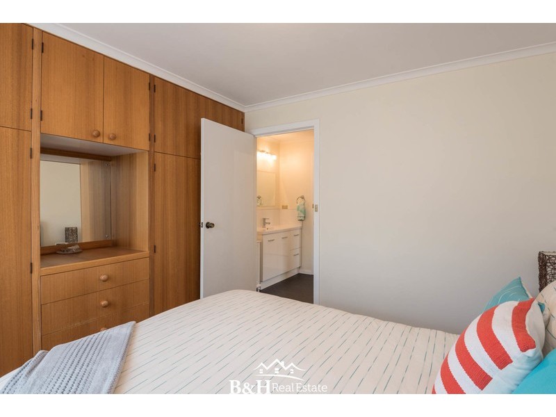 6 Kywong Crescent, West Ulverstone TAS 7315