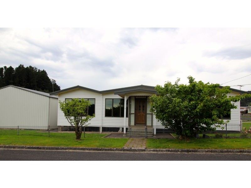 14 Evans Street, Queenstown TAS 7467