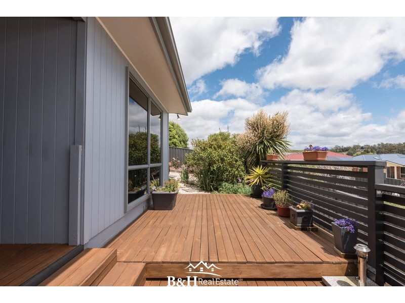4 Southern Cross Drive, Ulverstone TAS 7315