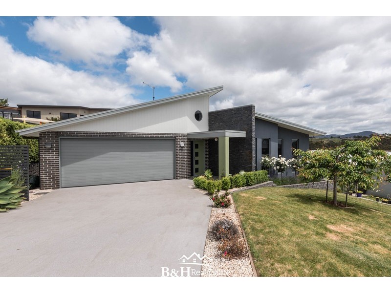 4 Southern Cross Drive, Ulverstone TAS 7315
