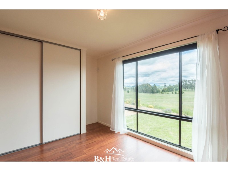 3 Hamilton Court, Sheffield TAS 7306