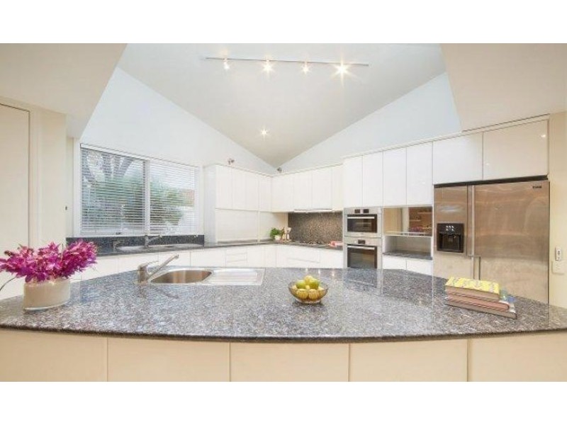 18 Denham Place, Toorak VIC 3142