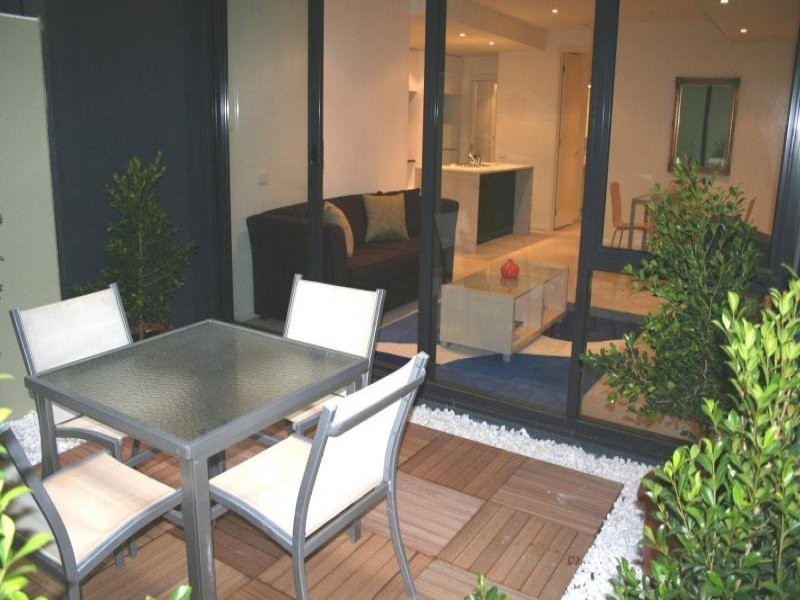 201/28 Wills Street, Melbourne VIC 3000