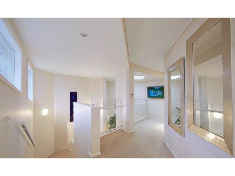 18 Denham Place, Toorak VIC 3142
