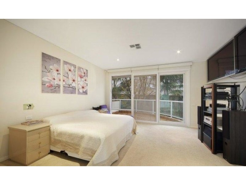 18 Denham Place, Toorak VIC 3142