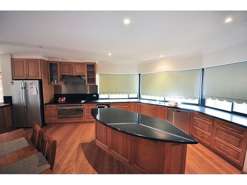 19 Delamare Lane, Beaconsfield WA 6162