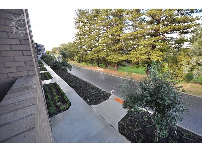 59 Breaksea Drive, North Coogee WA 6163