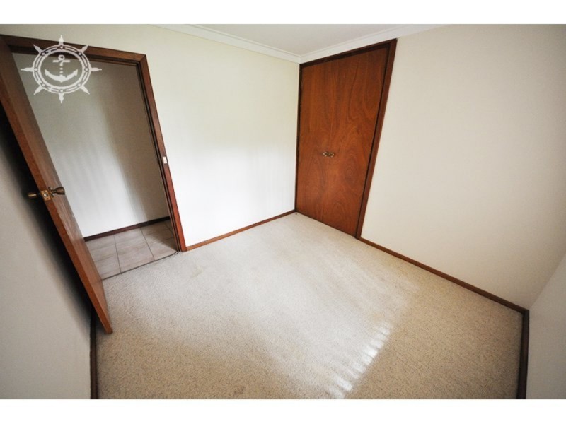 186 Henderson Road, Munster WA 6166