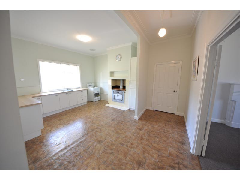 10 Southend Road, Hamilton Hill WA 6163