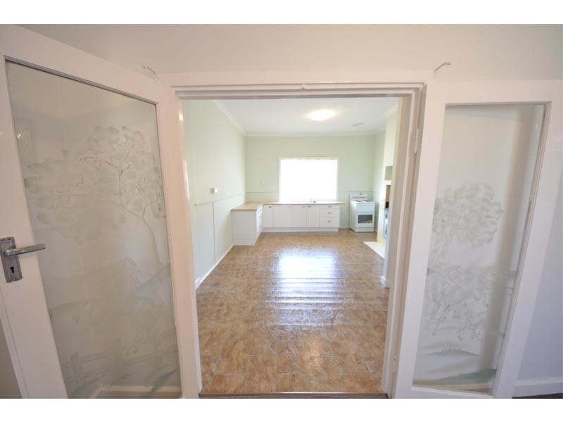 10 Southend Road, Hamilton Hill WA 6163