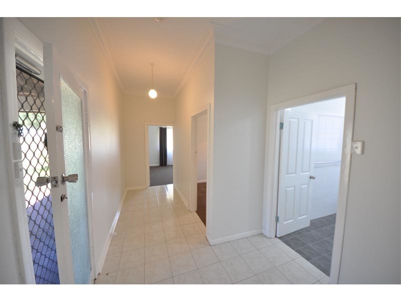 10 Southend Road, Hamilton Hill WA 6163