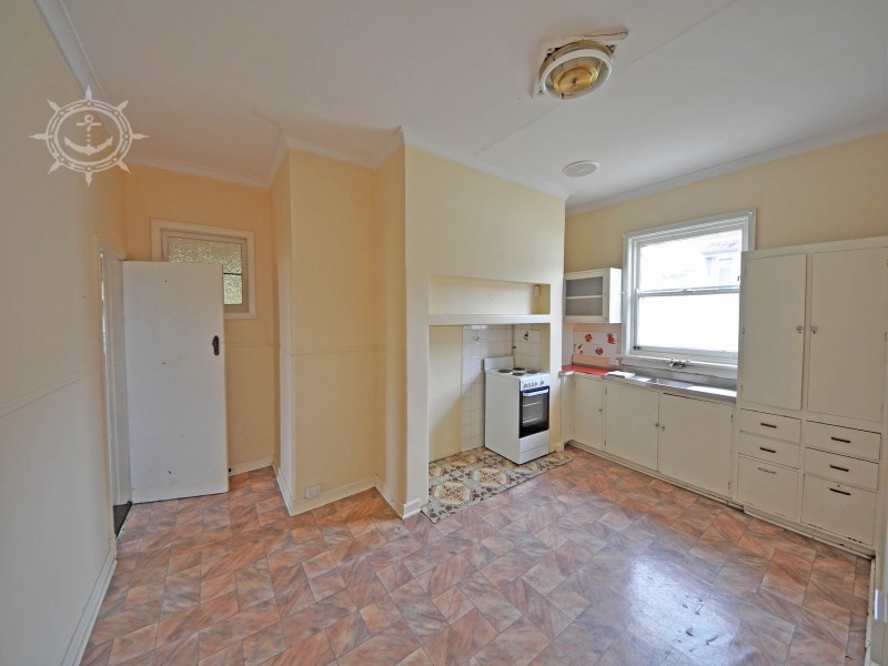 42A Hammad Street, Palmyra WA 6157