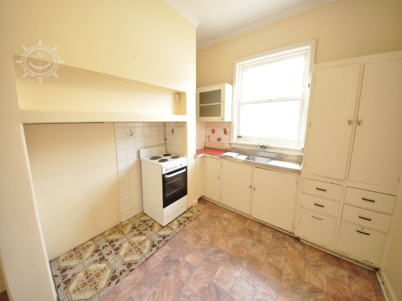 42A Hammad Street, Palmyra WA 6157