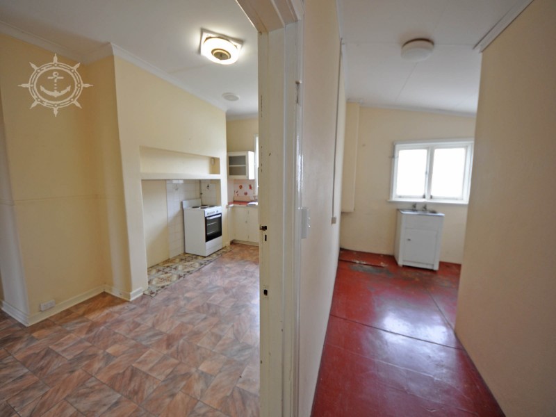 42A Hammad Street, Palmyra WA 6157