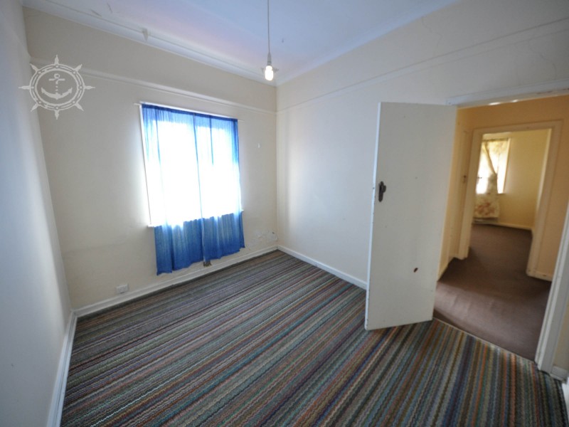 42A Hammad Street, Palmyra WA 6157
