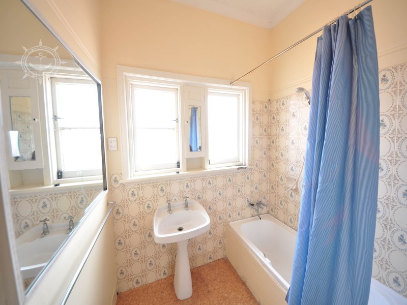 42A Hammad Street, Palmyra WA 6157
