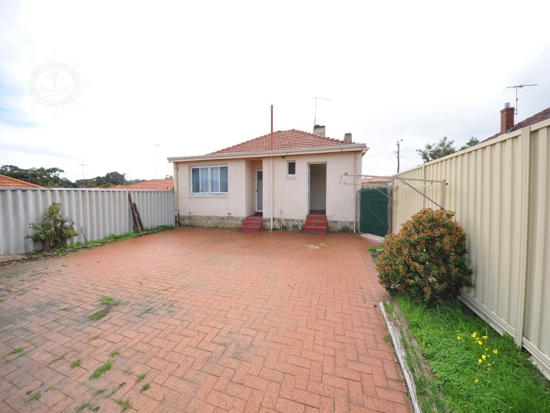 42A Hammad Street, Palmyra WA 6157