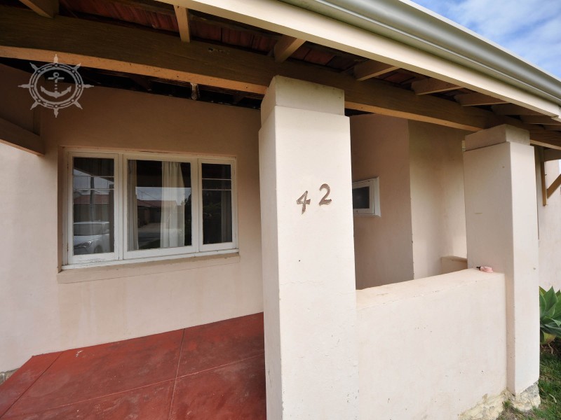 42A Hammad Street, Palmyra WA 6157