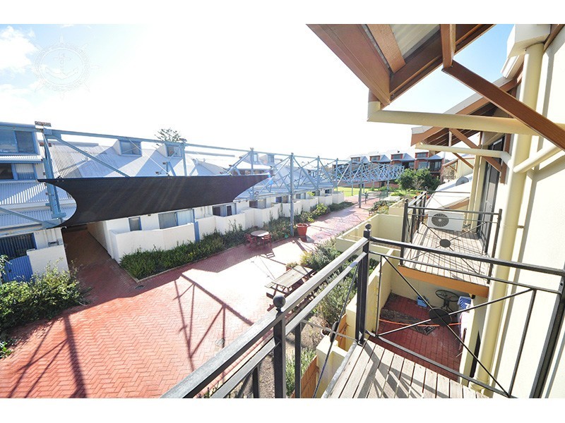 33/330 South Terrace, South Fremantle WA 6162