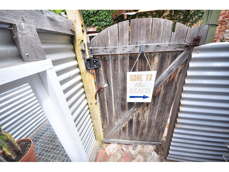 5A Inverlieth Street, Fremantle WA 6160