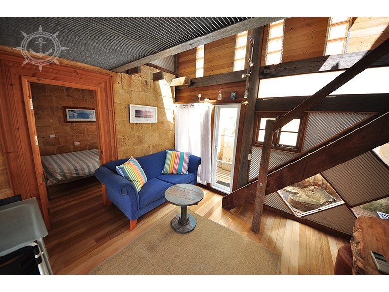 5A Inverlieth Street, Fremantle WA 6160