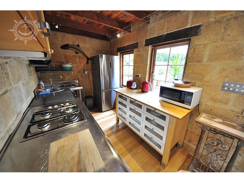 5A Inverlieth Street, Fremantle WA 6160