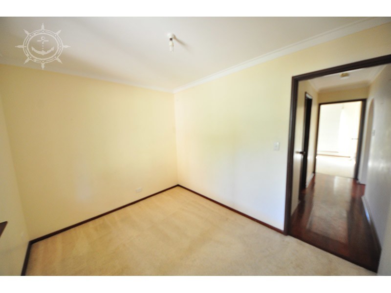 2/35 Watkins Street, White Gum Valley WA 6162
