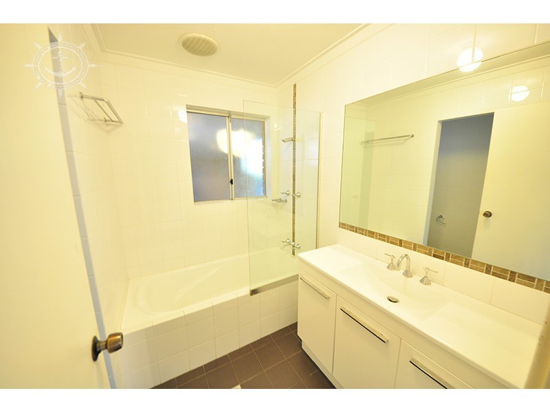 2/35 Watkins Street, White Gum Valley WA 6162