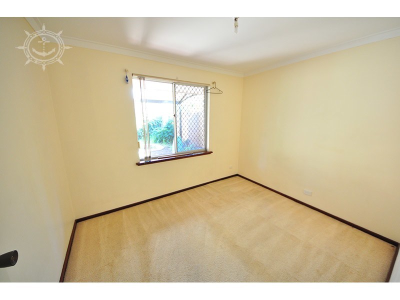 2/35 Watkins Street, White Gum Valley WA 6162