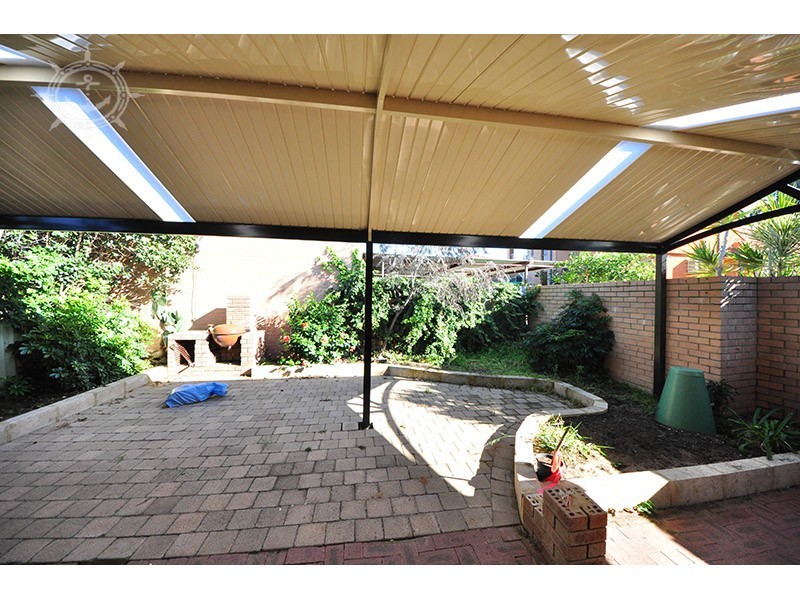 2/35 Watkins Street, White Gum Valley WA 6162