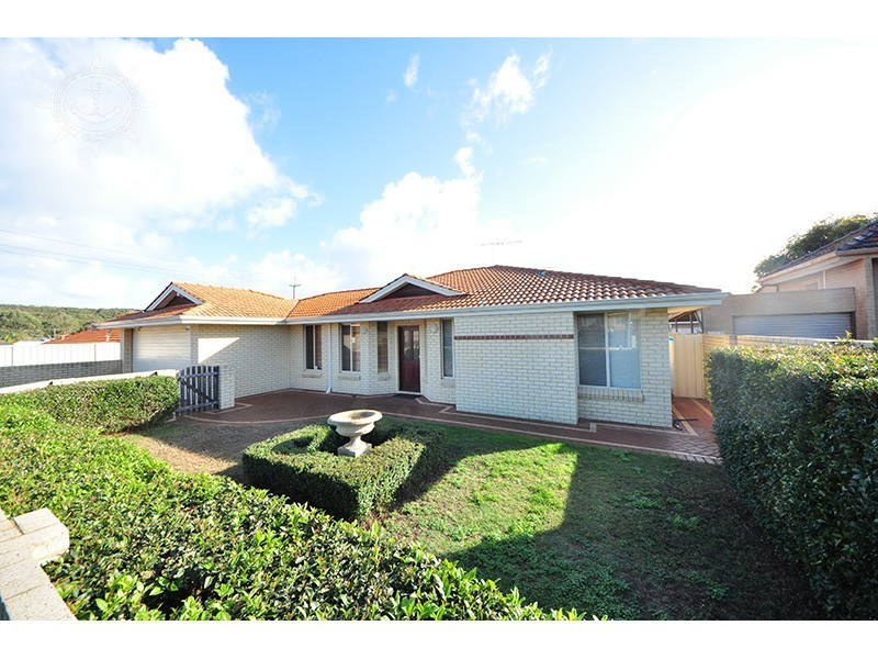 84A Winfield Street, Hamilton Hill WA 6163