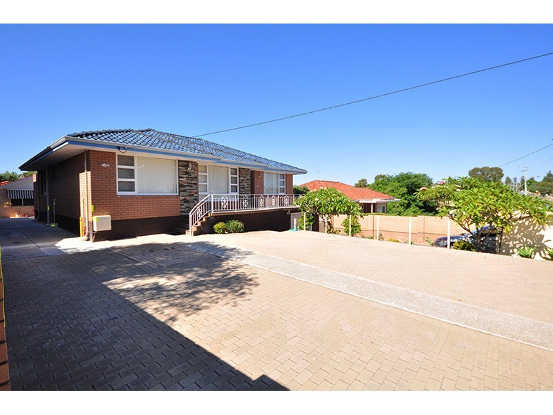 178 South Street, White Gum Valley WA 6162