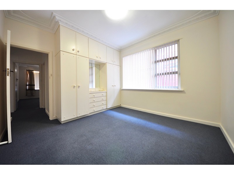 178 South Street, White Gum Valley WA 6162