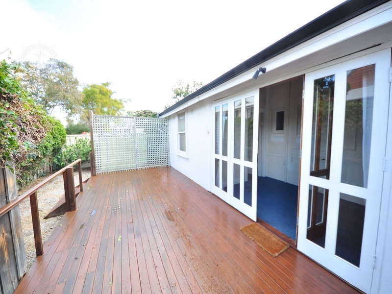 137 Marmion Street, Fremantle WA 6160