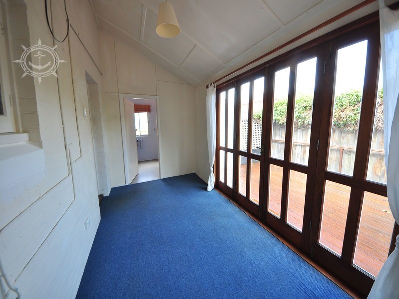 137 Marmion Street, Fremantle WA 6160