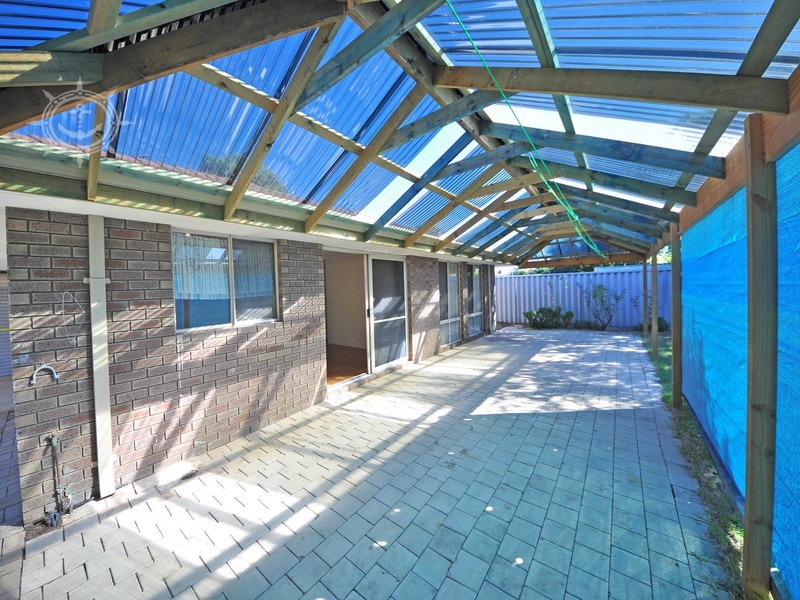 8 Bracewell Court, Yangebup WA 6164