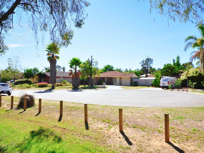 8 Bracewell Court, Yangebup WA 6164