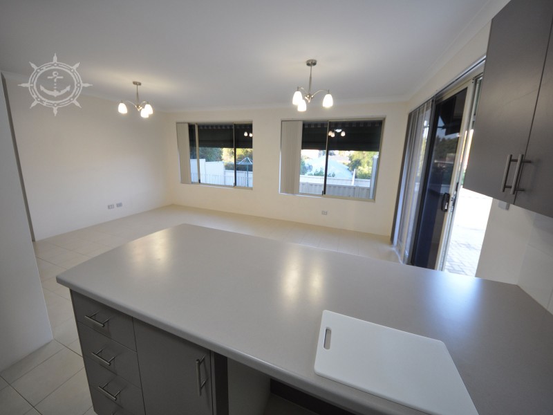 178A South Street, White Gum Valley WA 6162