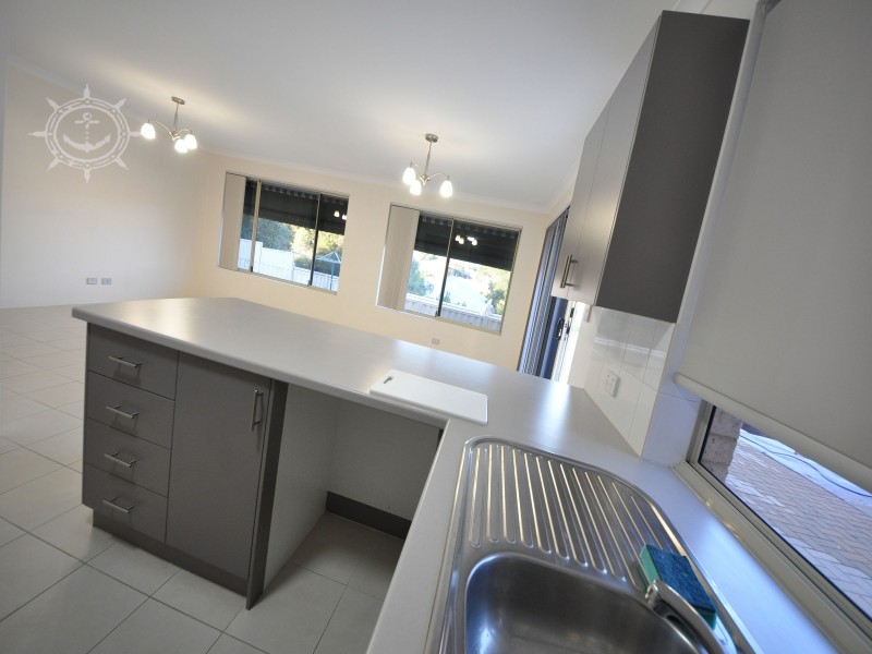 178A South Street, White Gum Valley WA 6162