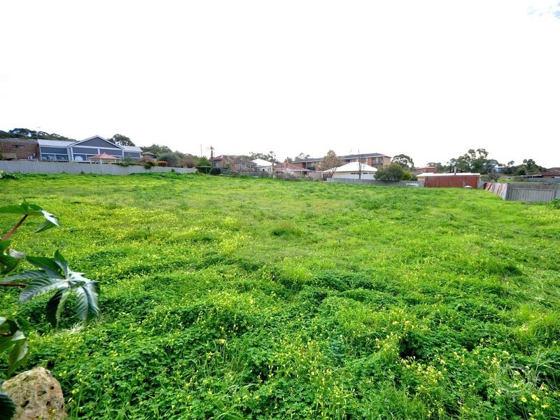 10 Southend Road, Hamilton Hill WA 6163