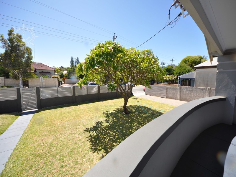 45 Hampton Road, Fremantle WA 6160